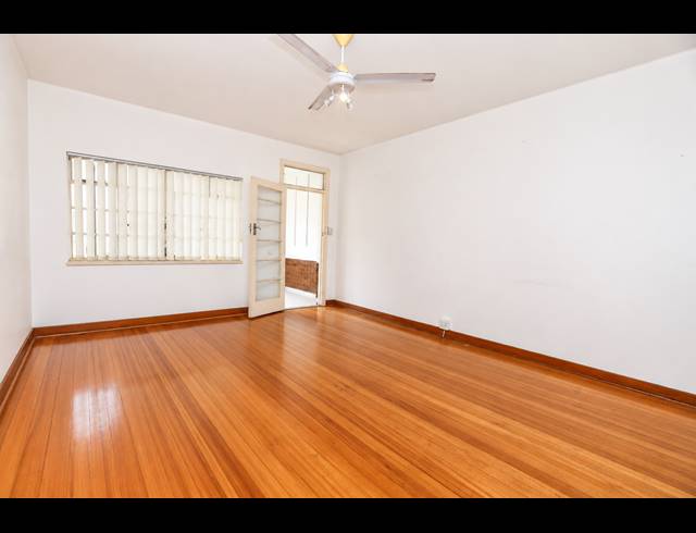 1.5 BEDROOM APARTMENT FOR SALE IN MUSGRAVE